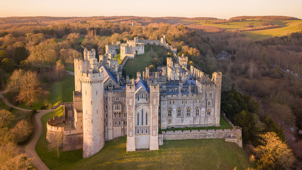 Arundel Castle taxi tour from Southampton